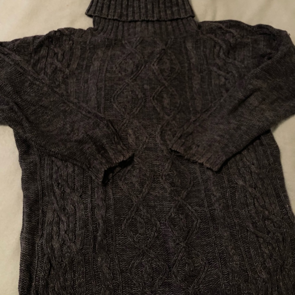 Casual Corner Dark Gray Cable Knit Turtleneck Sweater